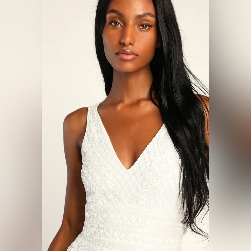 Lulus Simple Romance White Beaded Sequin Mermaid Maxi Dress NWOT Small - Picture 3 of 9